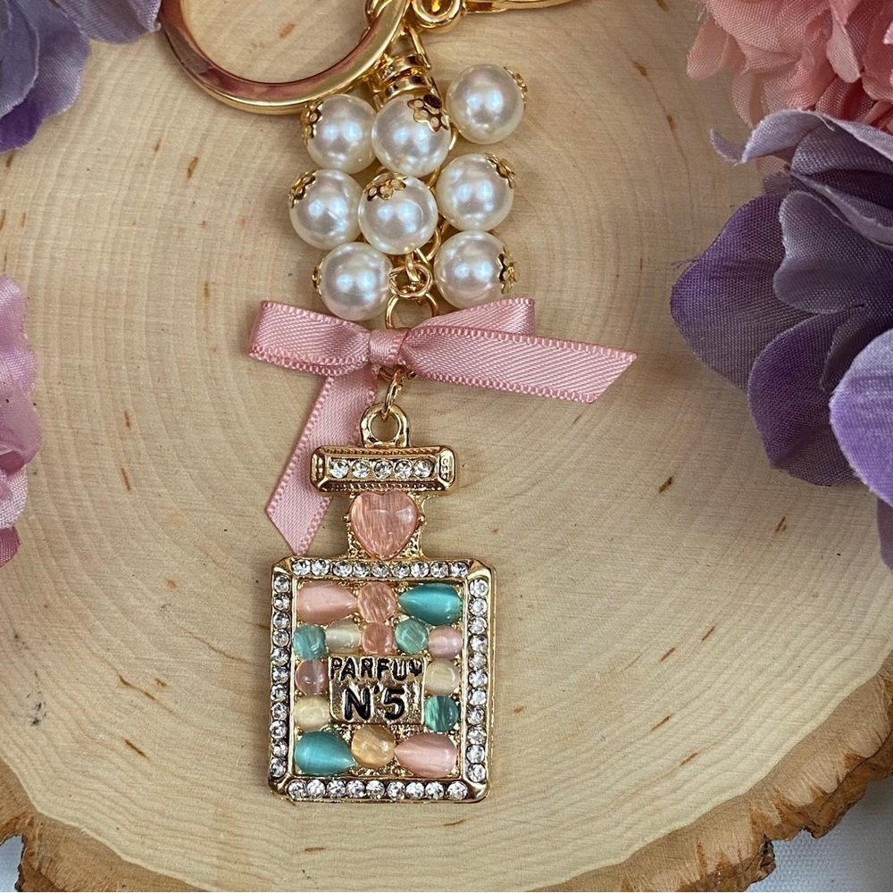 Chic Crystal Gemstone Perfume Bottle Keychain Charm - Picture 6 of 10